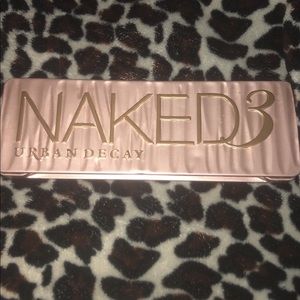 Naked 3 Eyeshadow Palette